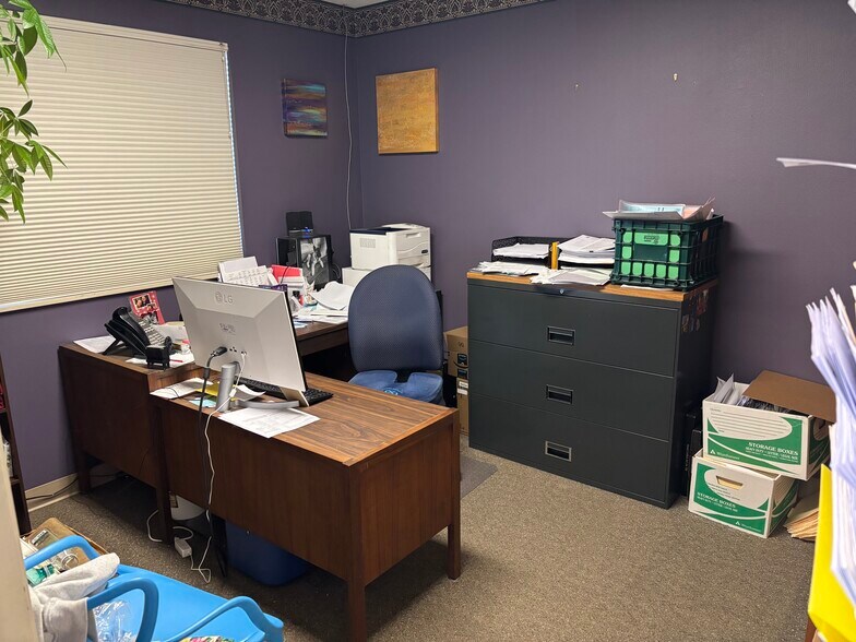 More Photos Of 9144 SE 67th Ave, Portland Warehouse For Sale