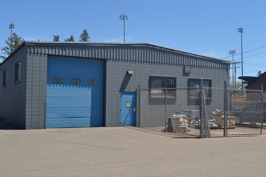 More Photos Of 2310 N 3rd St, Wausau Warehouse For Sale