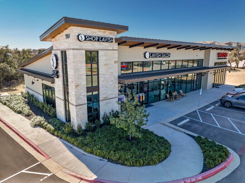 More Photos Of 901 N Vista Ridge Blvd, Cedar Park General Retail For Sale