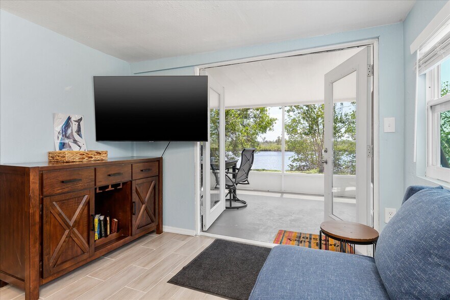 More Photos Of 3269 Duncan Rd, Punta Gorda Apartments For Sale