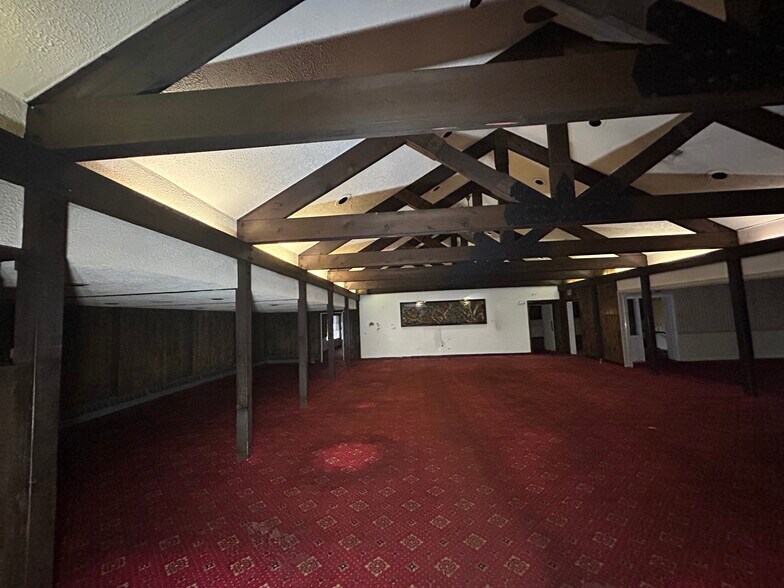 More Photos Of 602 Ridge Rd, Webster Restaurant For Sale