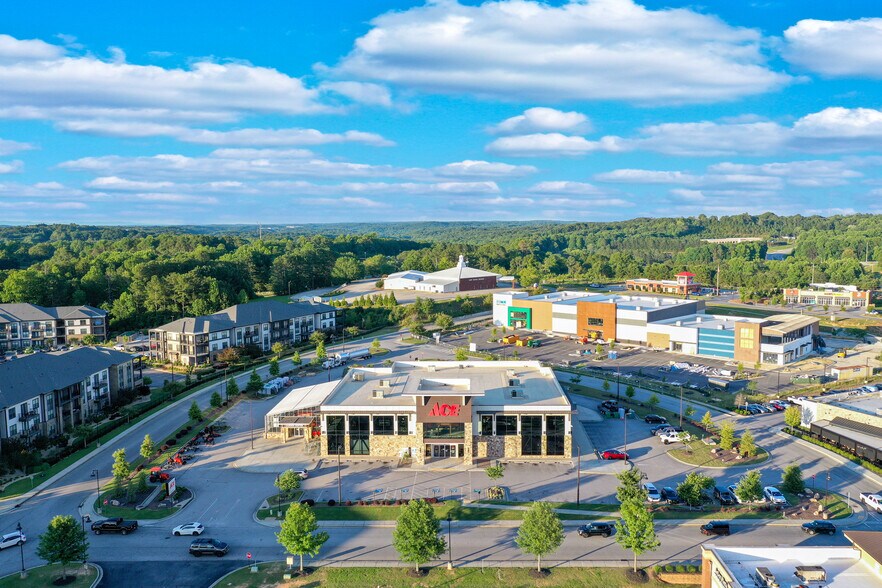 More Photos Of 1963 Jesse Jewell Pkwy NE, Gainesville Freestanding For Sale