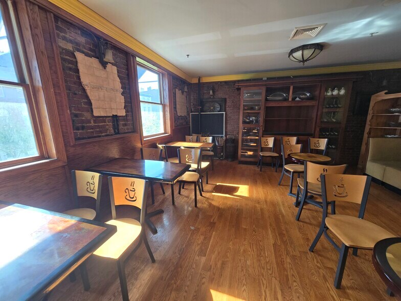 More Photos Of 226-228 Washington St, Hoboken Storefront For Sale