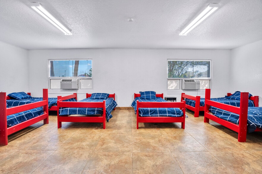 More Photos Of 500 Friday Rd, Cocoa Sports And Entertainment For Sale