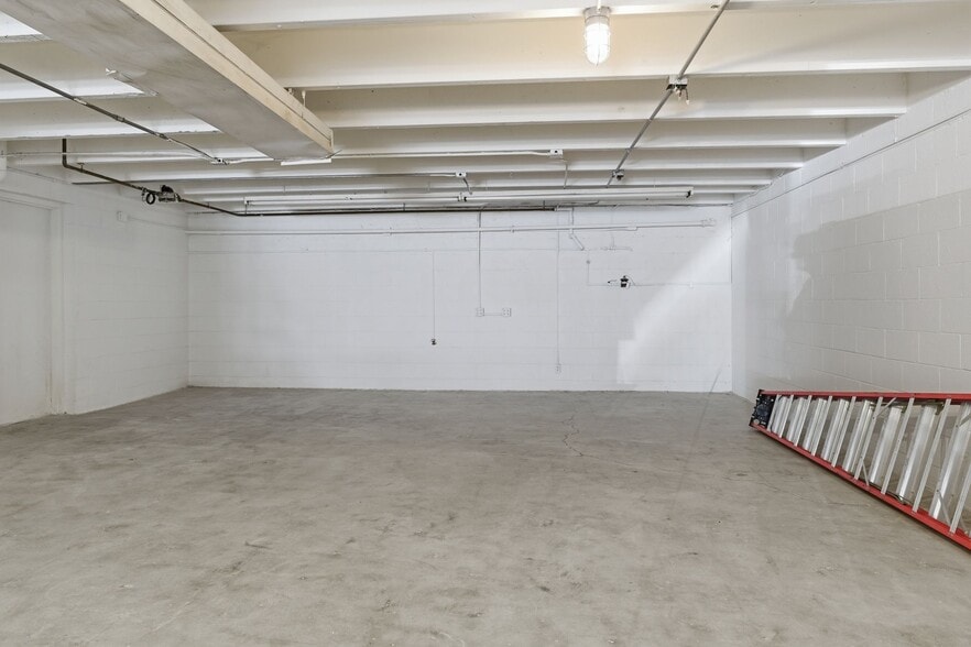 More Photos Of 1404-1406 McGavock Pike, Nashville General Retail For Lease