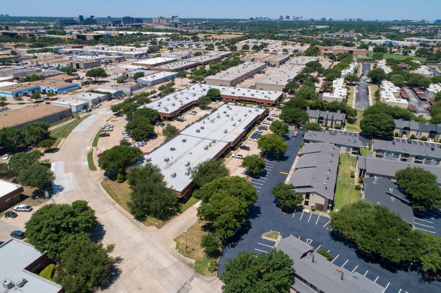 More Photos Of 1300 S Sherman St, Richardson Office For Sale