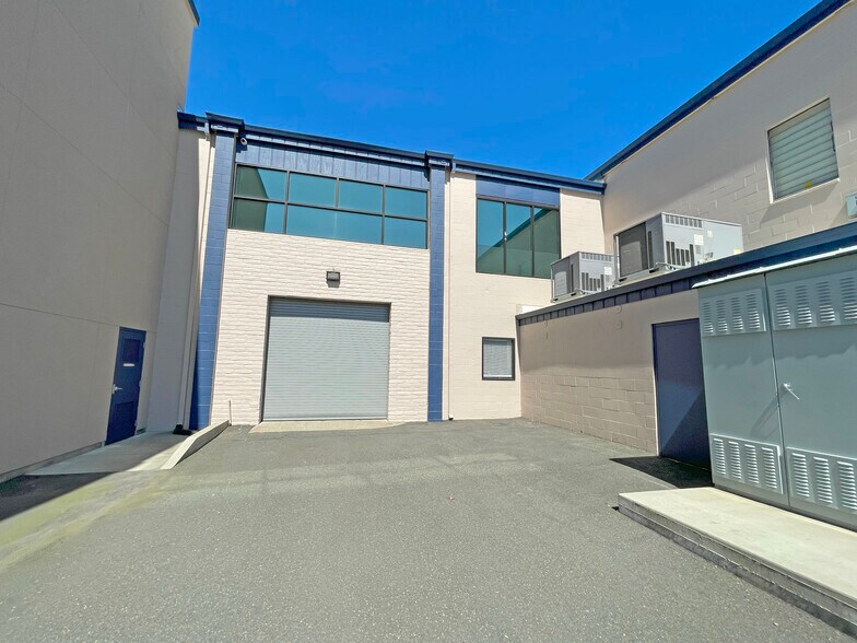 More Photos Of 3201 Cleveland Ave, Santa Rosa Office For Sale