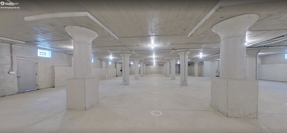 More Photos Of 2613 W Hunting Park Ave, Philadelphia Light Distribution For Lease