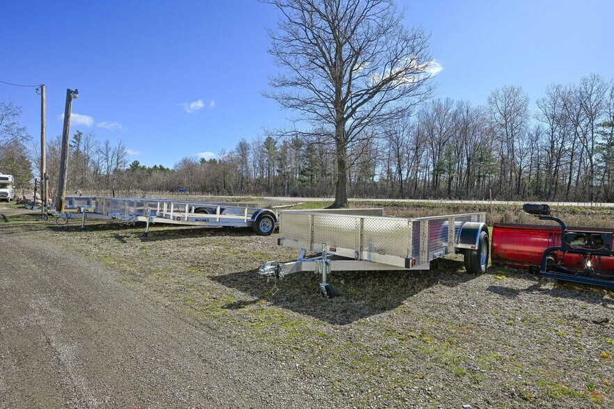 More Photos Of 5011 State Highway 13/34 Hwy, Wisconsin Rapids Storefront For Sale