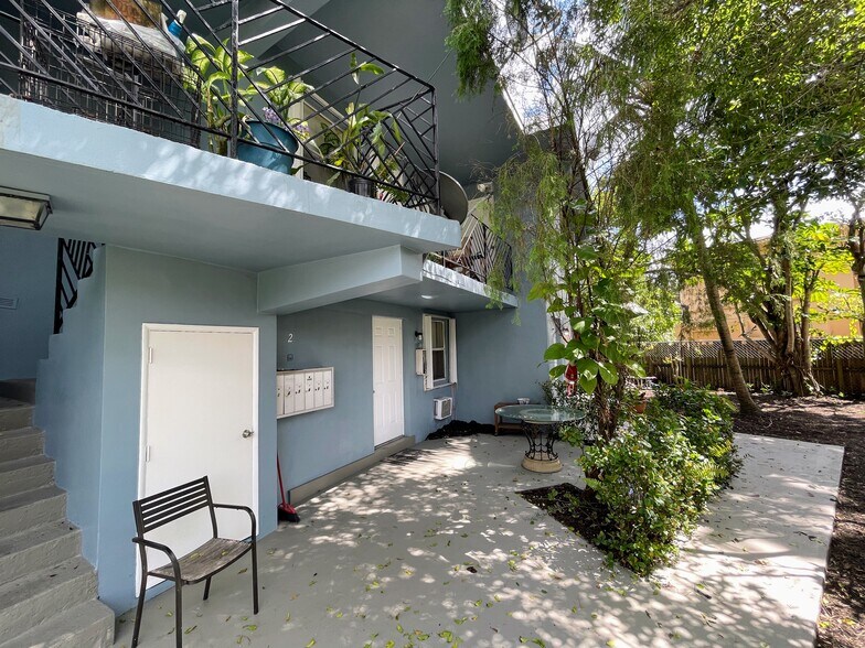 More Photos Of 3760 SW 1st St, Fort Lauderdale Apartments For Sale