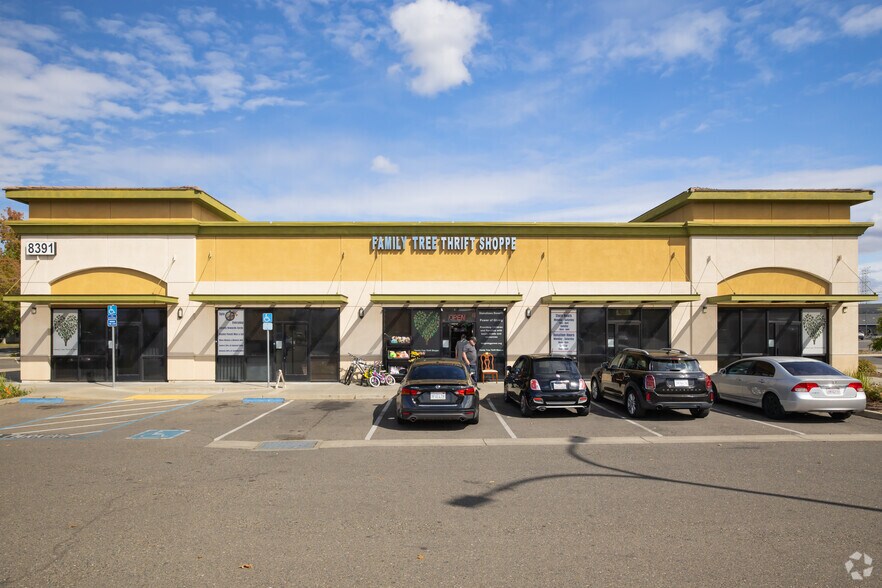 More Photos Of 8391 Folsom Blvd, Sacramento Freestanding For Lease