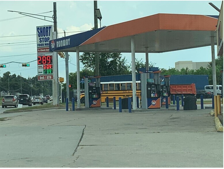 More Photos Of 16007 Aldine Westfield Rd, Houston Specialty For Sale