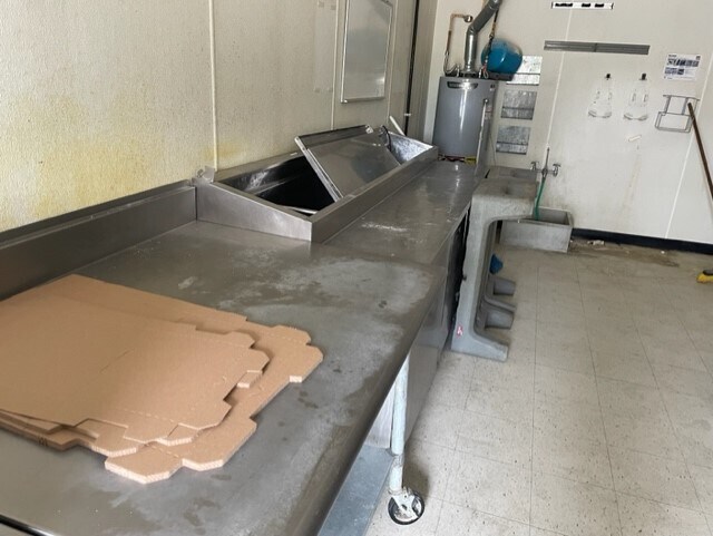 More Photos Of 665-699 Northland Blvd, Cincinnati General Retail For Sale