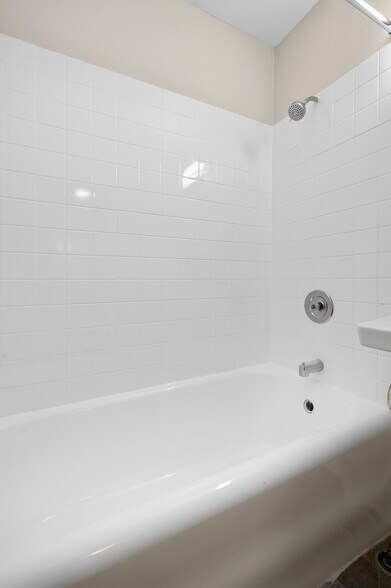 More Photos Of , Seattle Multifamily For Sale