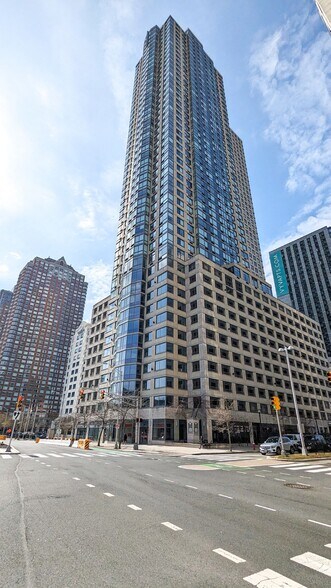 More Photos Of 475 Washington Blvd, Jersey City Apartments For Lease