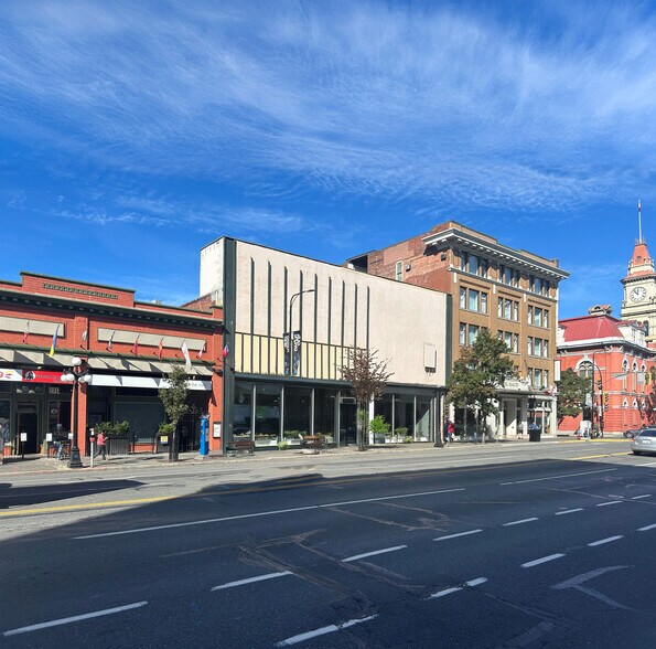 More Photos Of 1416-1420 Douglas St, Victoria Storefront For Lease