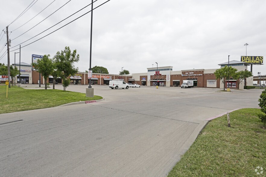 Primary Photo Of 11637 Harry Hines Blvd, Dallas General Retail For Sale