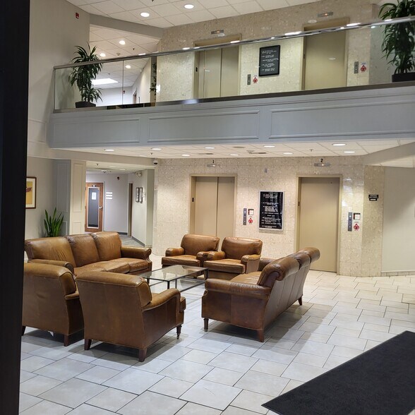 More Photos Of 18077 River Rd, Noblesville Medical For Lease