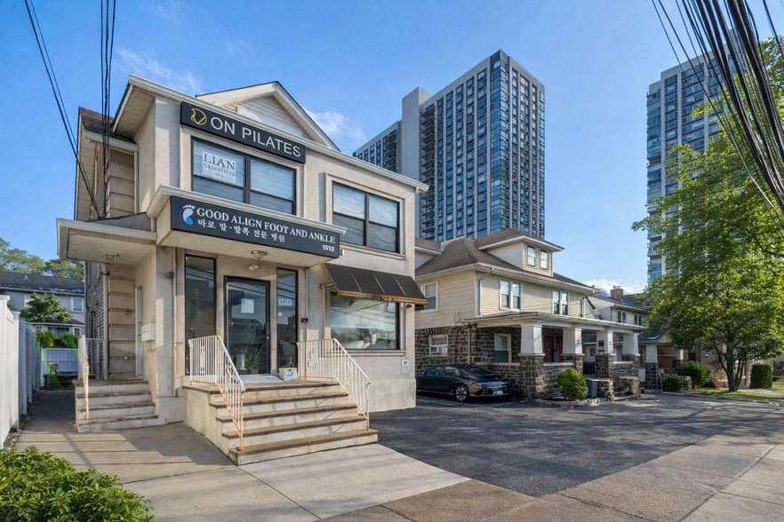 More Photos Of 1618 Parker Ave, Fort Lee Freestanding For Sale