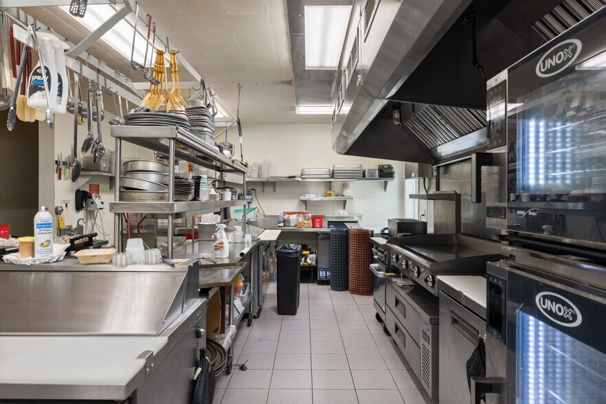 More Photos Of 392 Slate Run Rd, Slate Run Hospitality For Sale