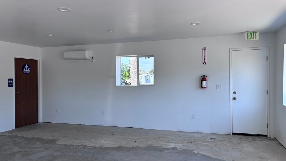 More Photos Of 1241-1247 W San Marcos Blvd, San Marcos Manufactured Housing Mobile Home Park For Lease