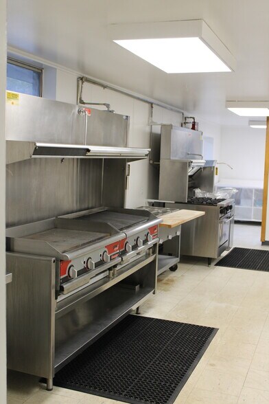 More Photos Of 1951 Indian Lake Rd, National City Restaurant For Sale