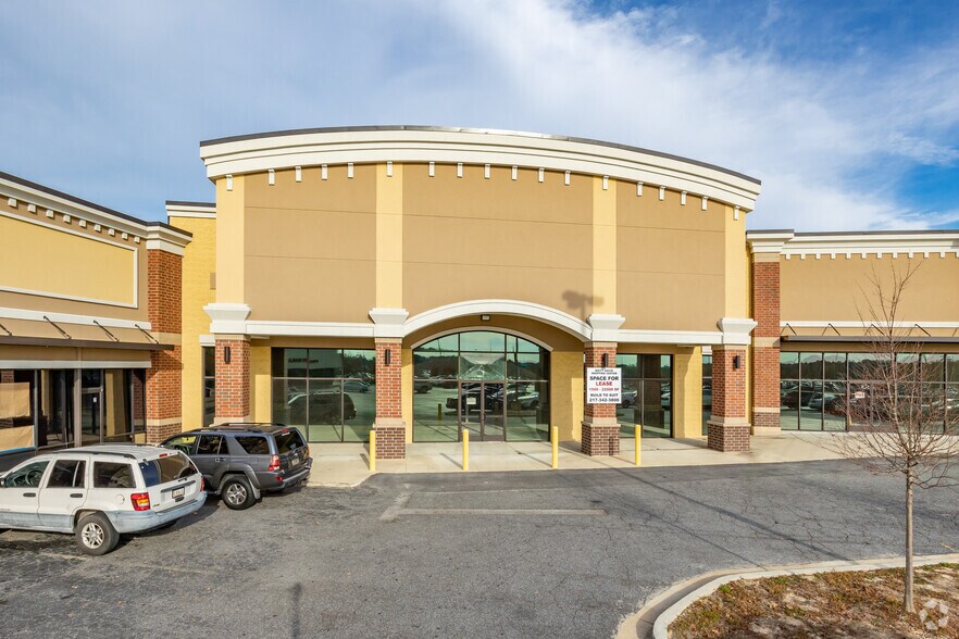 More Photos Of 2911 Airport Thruway, Columbus Unknown For Lease