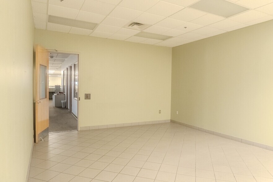 More Photos Of 4611 Wiseman Blvd, San Antonio Manufacturing For Sale