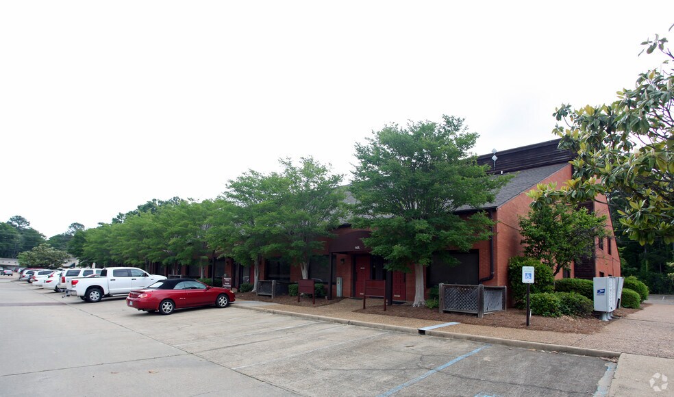 More Photos Of 405 Briarwood Dr, Jackson Medical For Lease