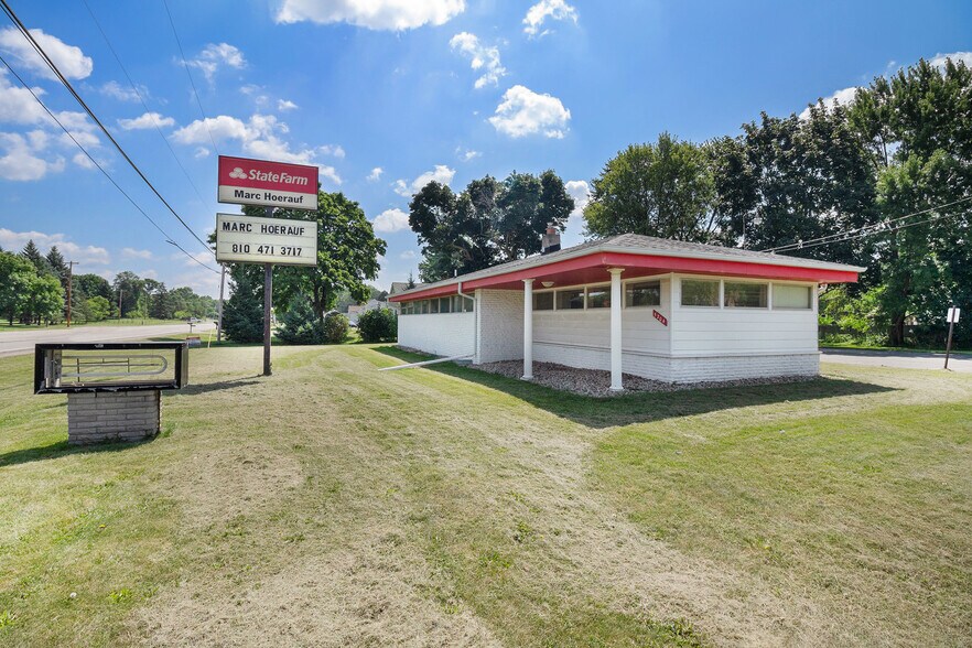 More Photos Of 5204 Davison Rd, Burton Medical For Sale