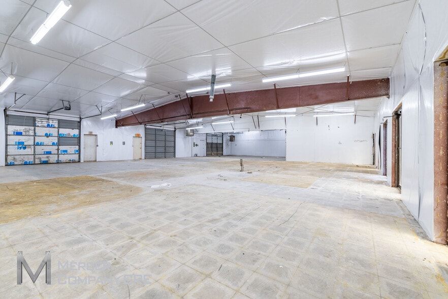 More Photos Of 717 Evergreen St, Edmond Service For Lease