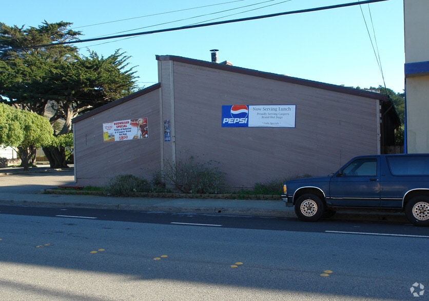 Primary Photo Of 2017 Palmetto Ave, Pacifica Restaurant For Sale