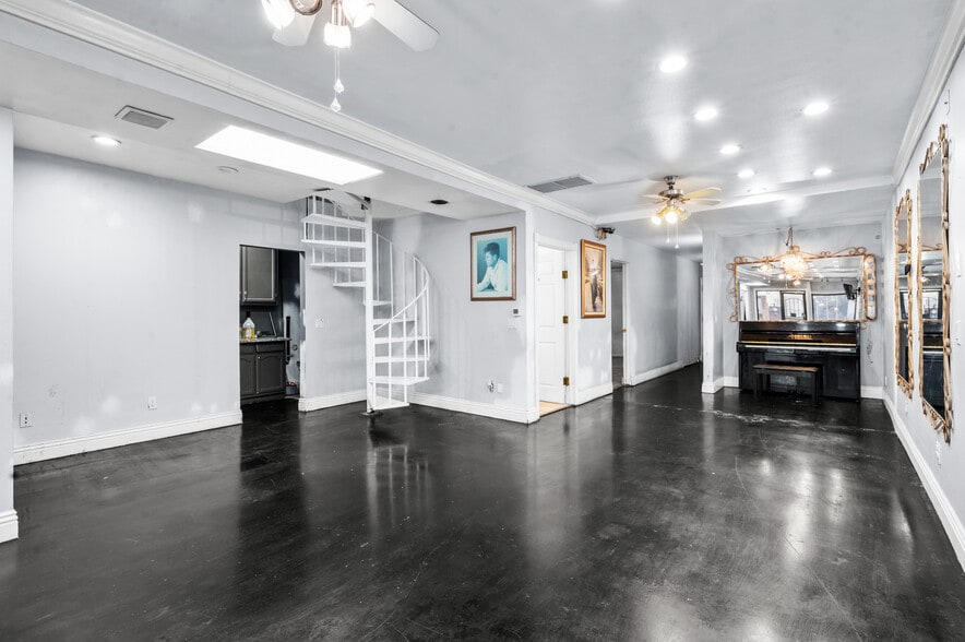 More Photos Of 2517 W Beverly Blvd, Montebello Storefront Retail Residential For Sale