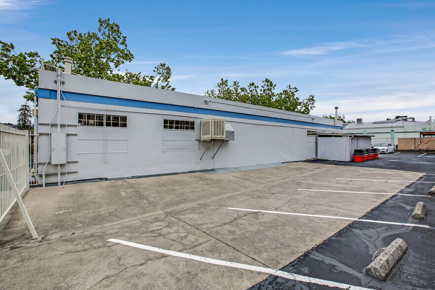 More Photos Of 355 E 14th St, San Leandro Auto Repair For Sale