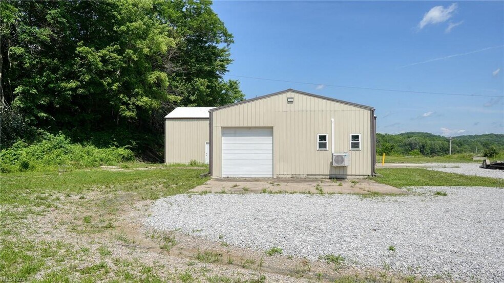 More Photos Of 11126 E Pike Rd, Cambridge Light Manufacturing For Lease