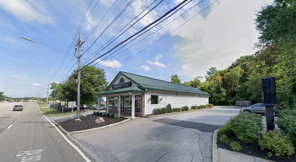 More Photos Of 1622 Route 9, Wappingers Falls Storefront Retail Office For Lease