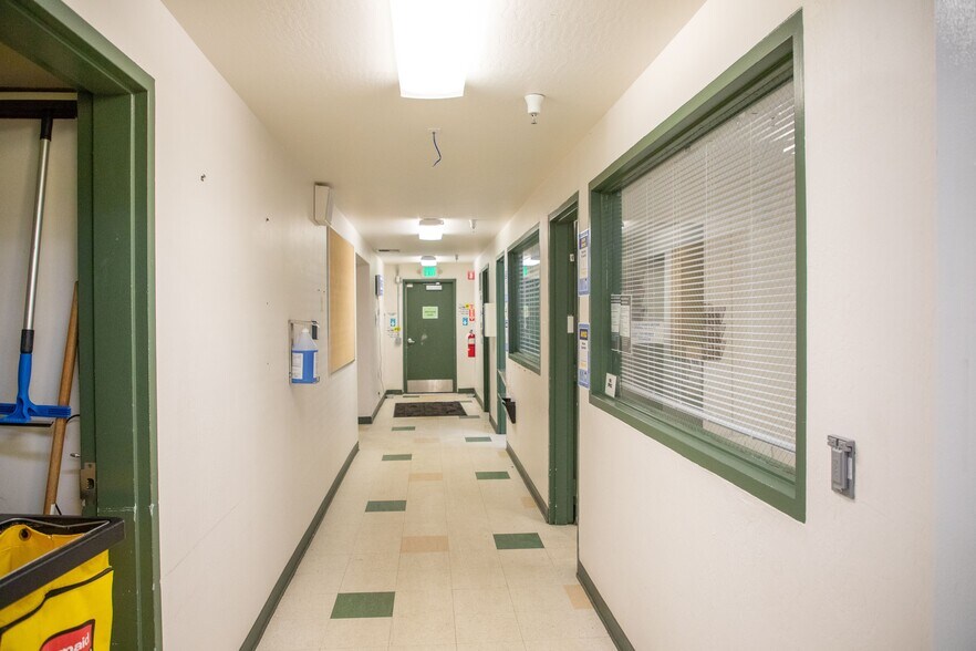 More Photos Of 1885 Las Plumas Ave, San Jose Food Processing For Sale