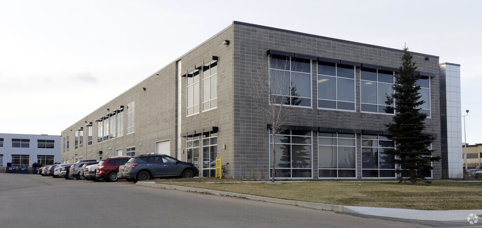 More Photos Of 65 Chippewa Rd, Sherwood Park Office For Sale