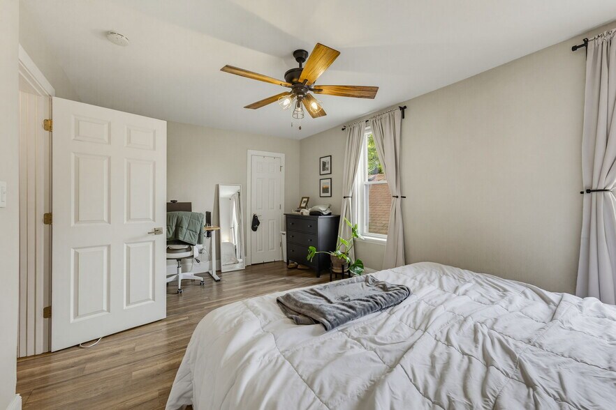 More Photos Of 2436 S Wentworth Ave, Milwaukee Apartments For Sale
