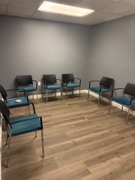 More Photos Of 3402 Belair Rd, Baltimore General Retail For Sale