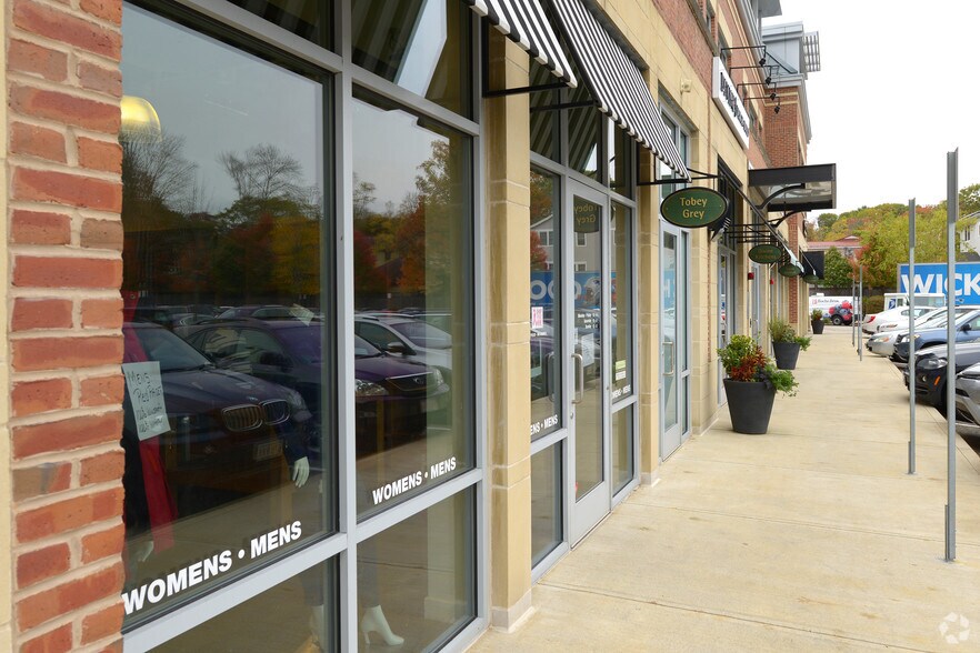 More Photos Of 180 Linden St, Wellesley Office For Lease