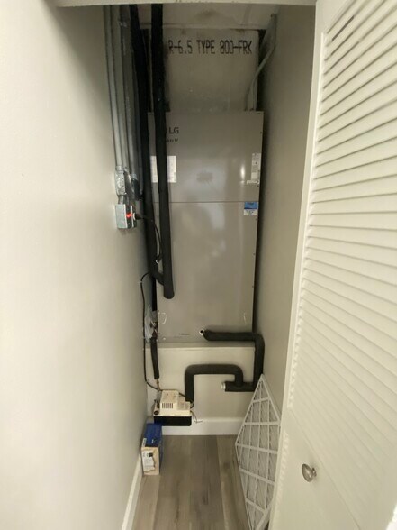 More Photos Of 430 Andalusia Ave, Ormond Beach Warehouse For Lease