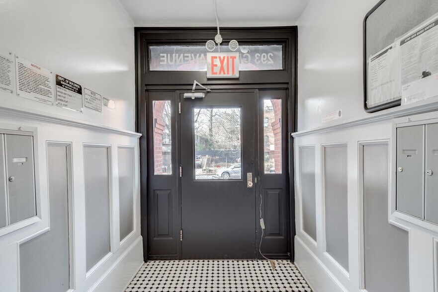 More Photos Of 293 Grand Ave, Brooklyn Apartments For Sale