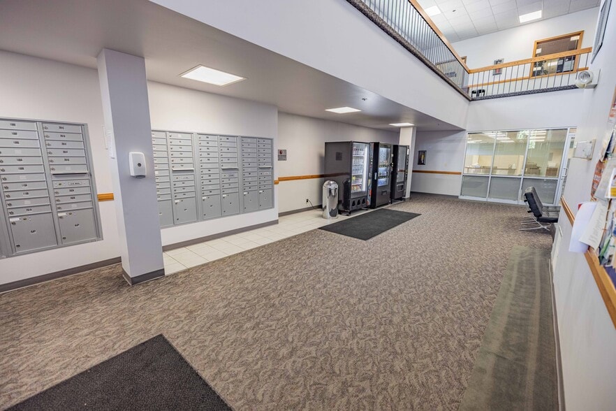 More Photos Of 800 W 5th Ave, Naperville Office For Lease