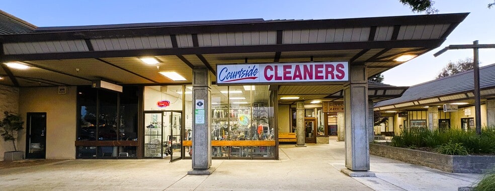More Photos Of 470-480 Blossom Hill Rd, San Jose Unknown For Lease