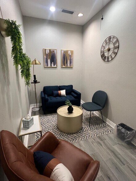 More Photos Of 5228 Village Creek Dr, Plano Office For Sale