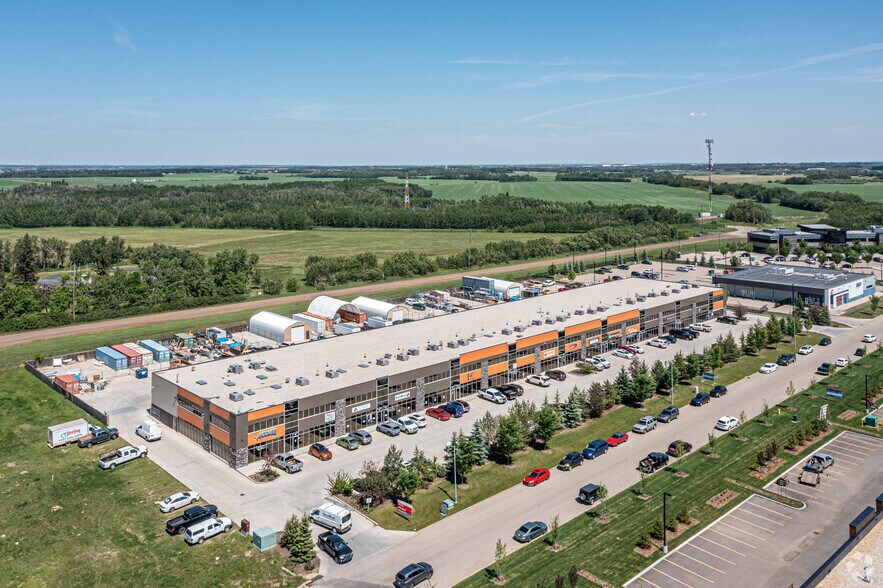 More Photos Of 190 Carleton Dr, St. Albert Warehouse For Sale