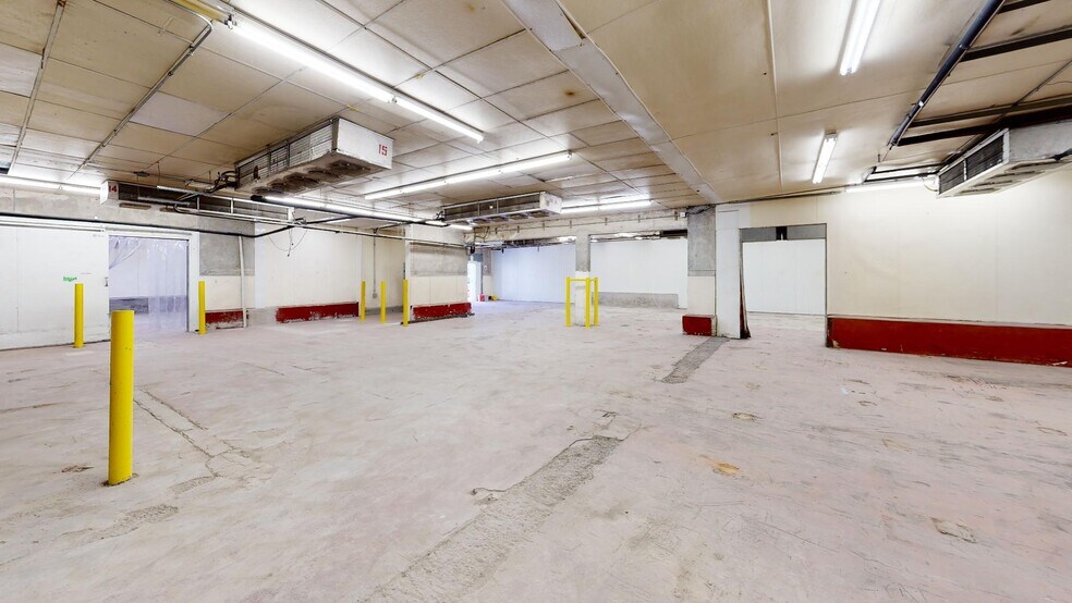 More Photos Of 2423 E University Dr, Phoenix Refrigeration Cold Storage For Sale