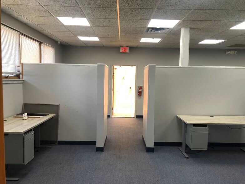More Photos Of 1345 Queen Anne Rd, Teaneck Office For Lease
