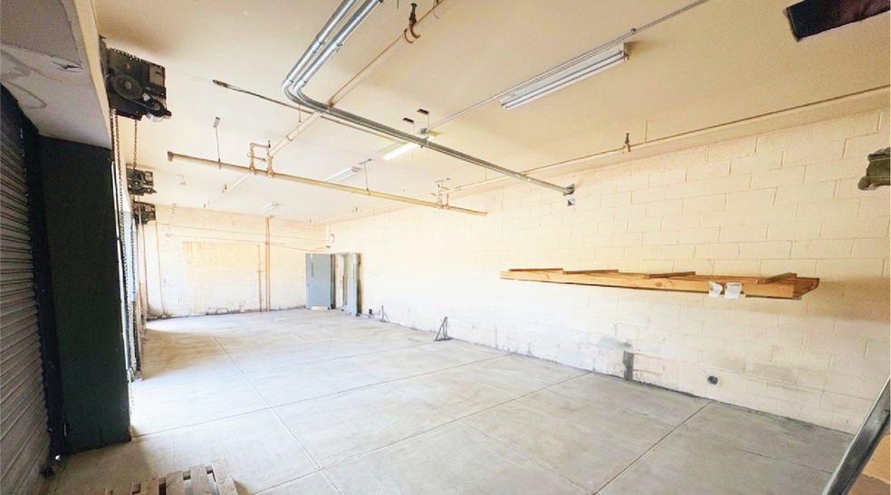 More Photos Of 214 44th St, Brooklyn Manufacturing For Lease